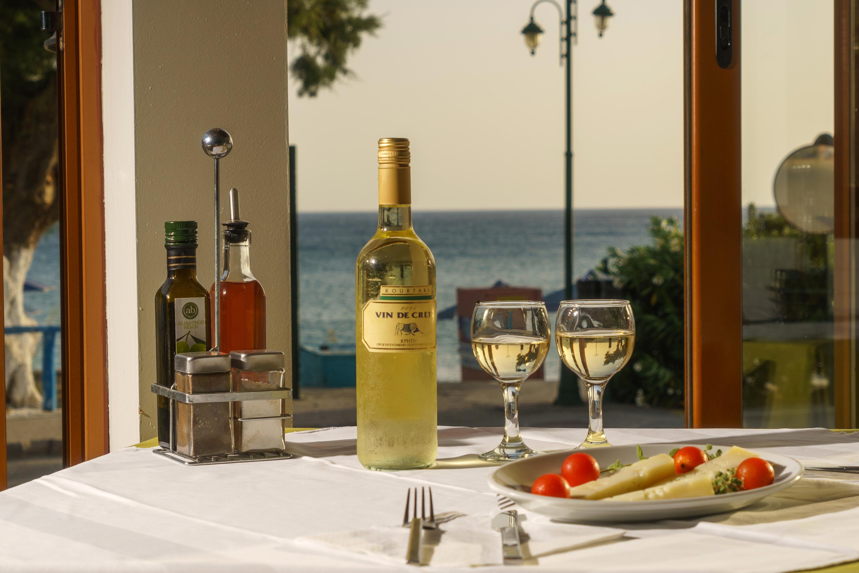 Alianthos Beach Hotel ปลาเกียส ภายนอก รูปภาพ