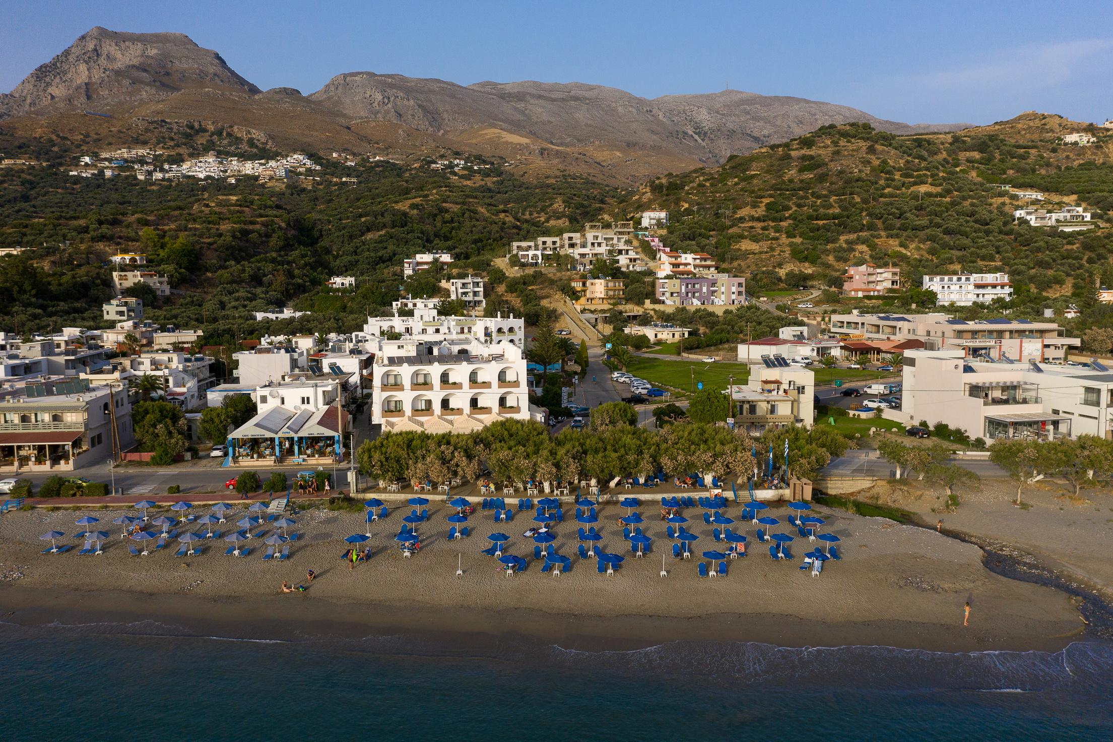 Alianthos Beach Hotel ปลาเกียส ภายนอก รูปภาพ